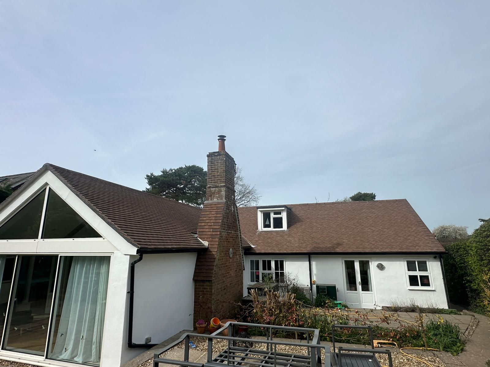 Complete New roof and flat roof Guilford GU 3