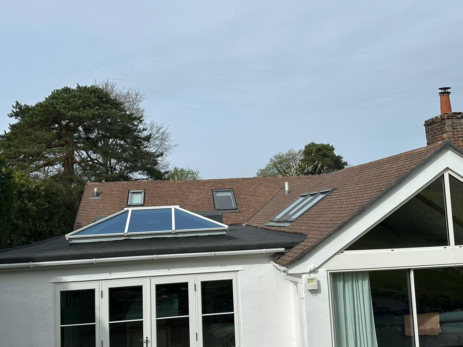 Complete New roof and flat roof Guilford GU 3