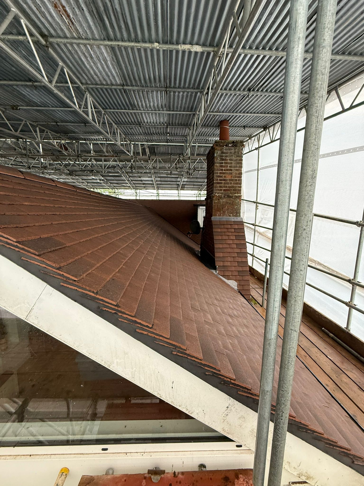Complete New roof and flat roof Guilford GU 3