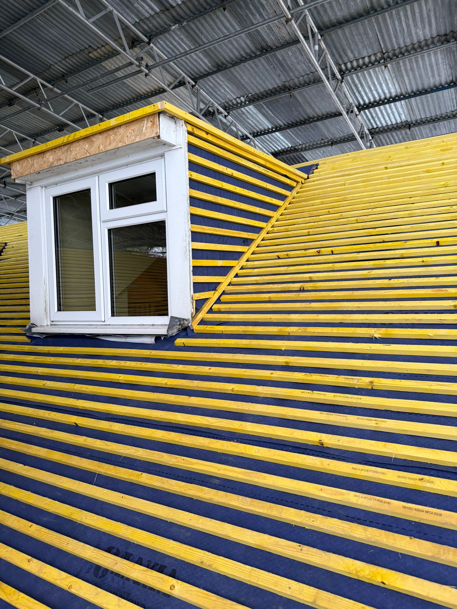 Complete New roof and flat roof Guilford GU 3